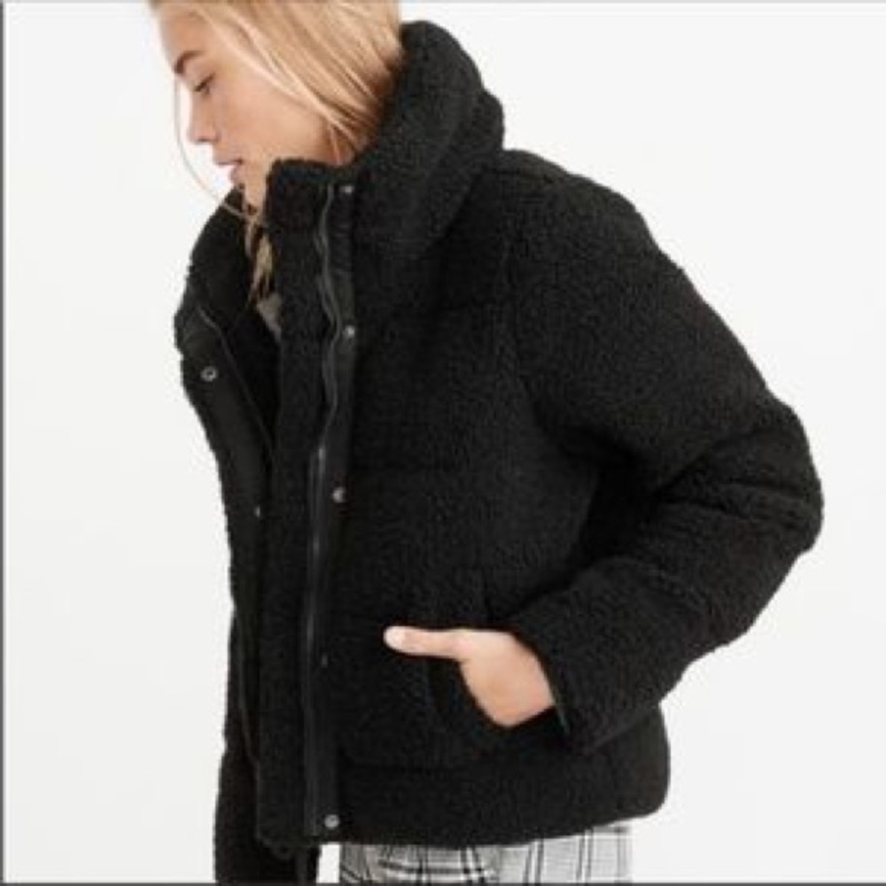 Abercrombie Mini Sherpa Puffer Jacket